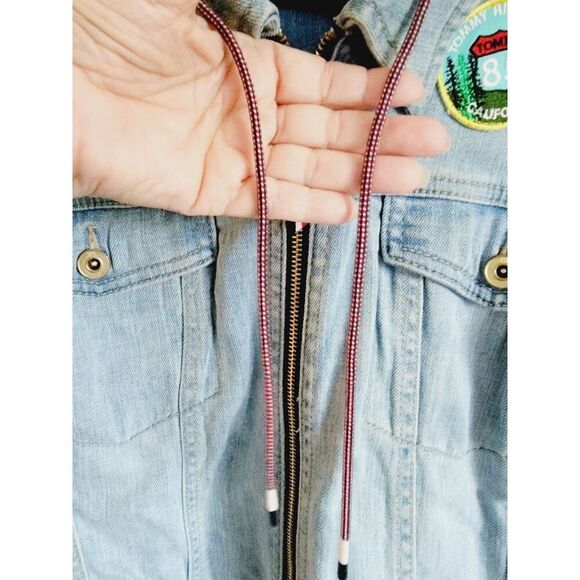 Tommy Hilfiger 2X Hoodie Women Full Zip Denim Jacket Patches Acid Wash - Picture 5 of 13